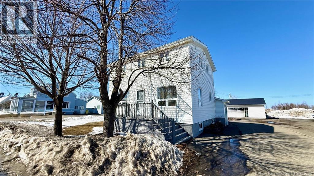 148-150 Boul. J.d. Gauthier, Shippagan, New Brunswick  E8S 2K9 - Photo 2 - NB136806