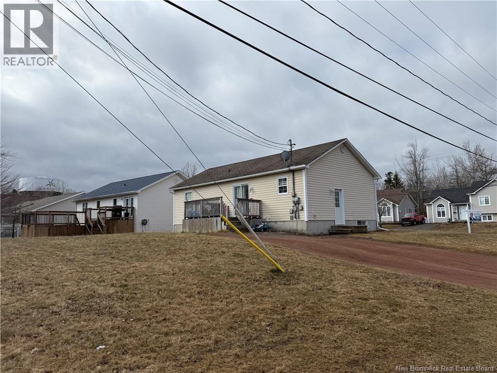 333 Twin Oaks, Moncton, New Brunswick  E1G 4W7 - Photo 33 - NB136696