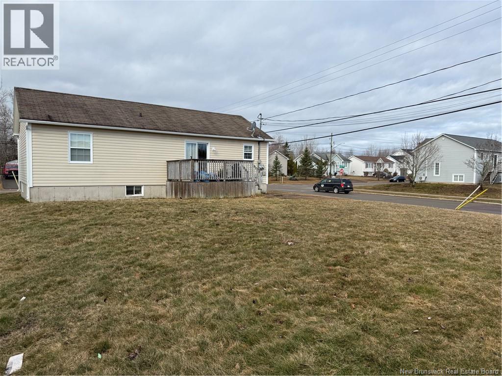 333 Twin Oaks, Moncton, New Brunswick  E1G 4W7 - Photo 34 - NB136696