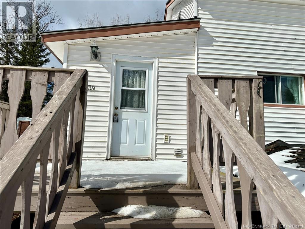 39 Diamond Drive, Minto, New Brunswick  E4B 2Y6 - Photo 2 - NB136901