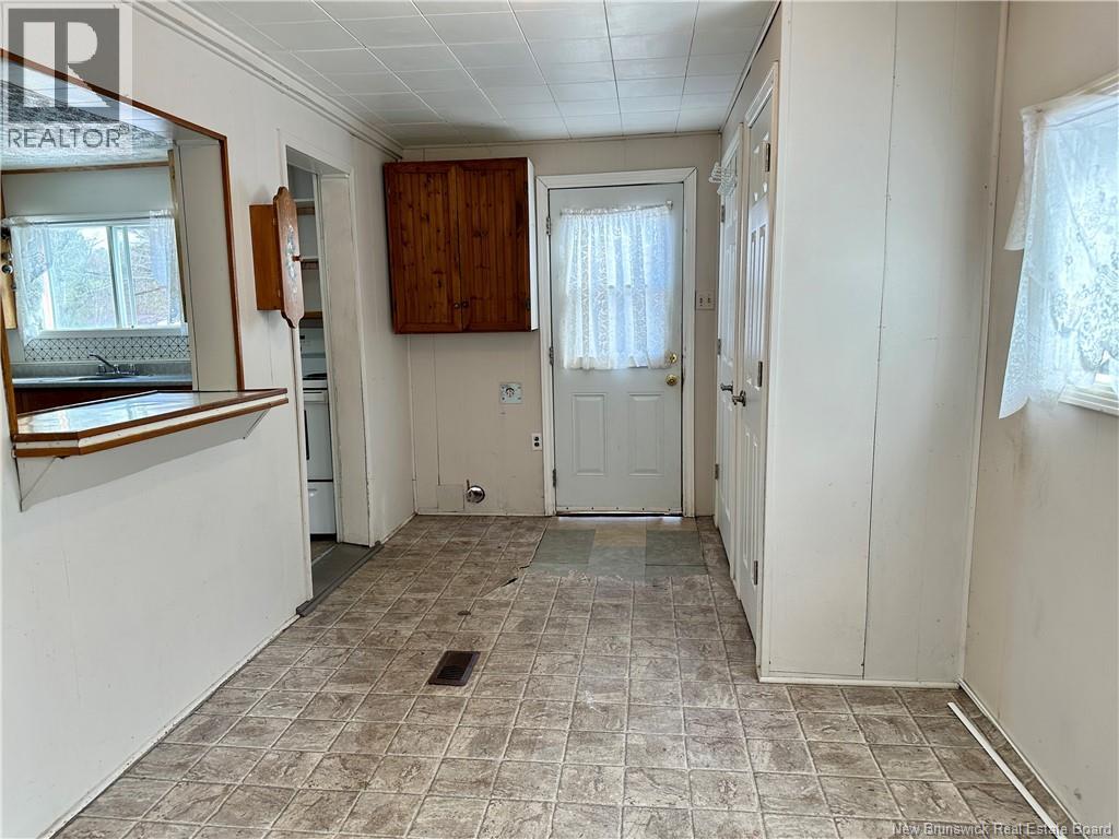 39 Diamond Drive, Minto, New Brunswick  E4B 2Y6 - Photo 6 - NB136901