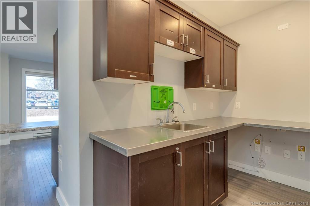 191-197 Université Avenue, Moncton, New Brunswick  E1C 5K4 - Photo 9 - NB135722