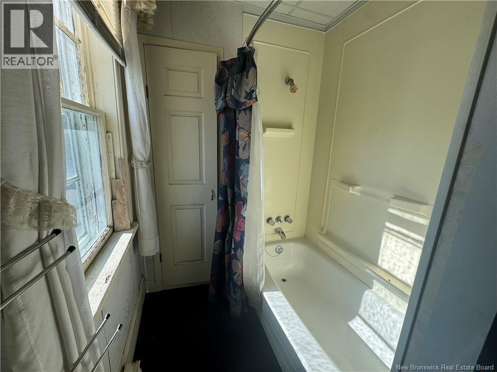 267 Charlotte Street, Saint John, New Brunswick  E2M 1Y2 - Photo 10 - NB136944