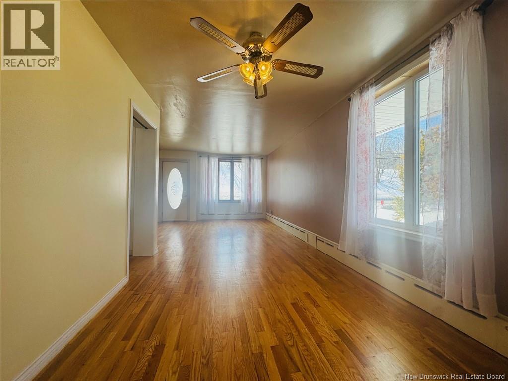345 Victoria Street, Dalhousie, New Brunswick  E8C 2T7 - Photo 6 - NB136878