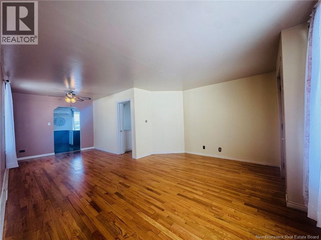 345 Victoria Street, Dalhousie, New Brunswick  E8C 2T7 - Photo 7 - NB136878