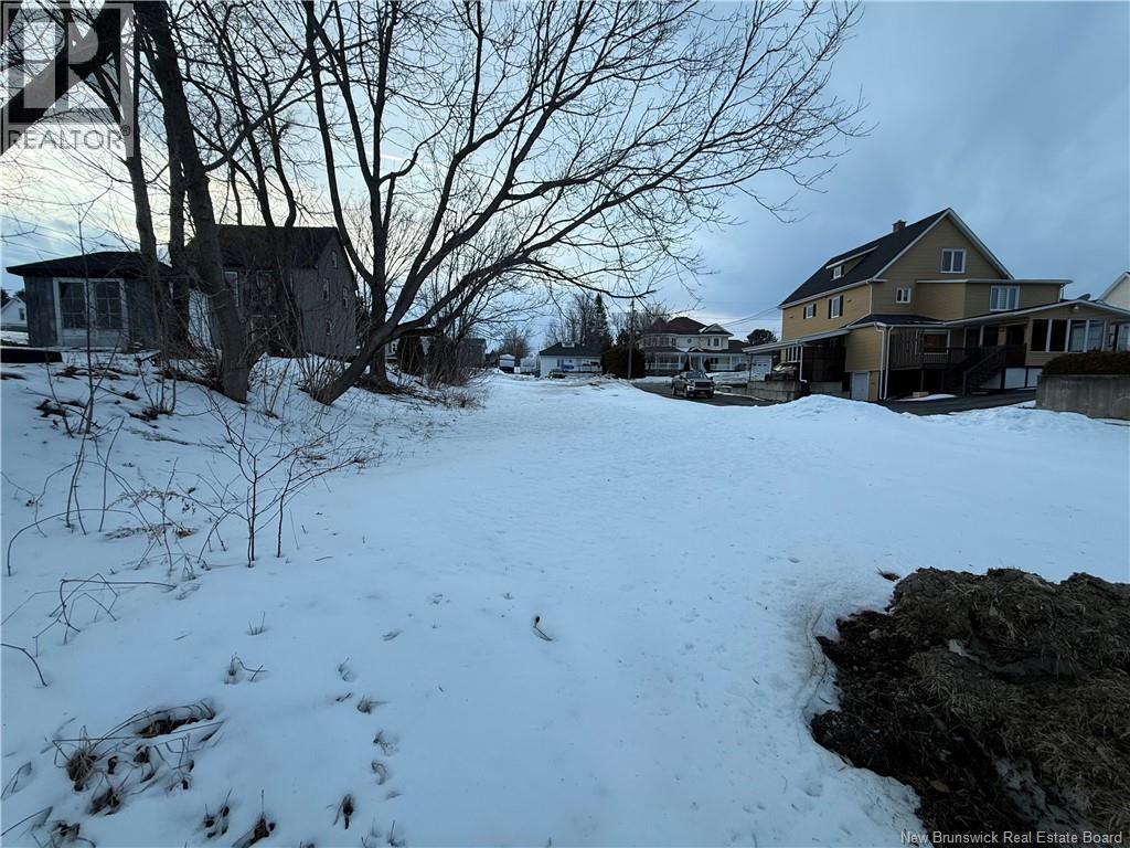 283-285-287 Basin Street, Grand-Sault/grand Falls, New Brunswick  E3Z 2J2 - Photo 11 - NB136956