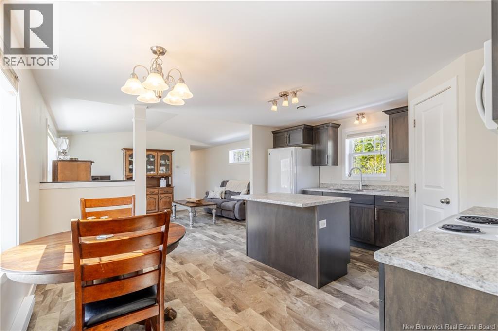 247 Post Road, Minto, New Brunswick  E4B 3A2 - Photo 5 - NB136933