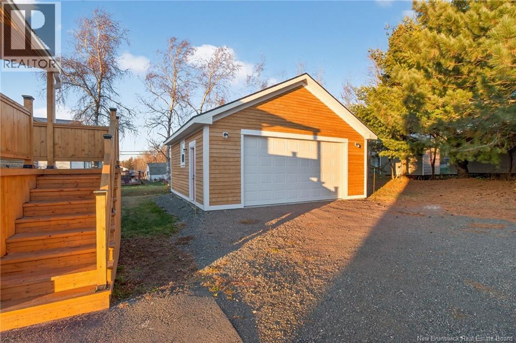 392 Fox Creek, Dieppe, New Brunswick  E1A 7M7 - Photo 5 - NB136931