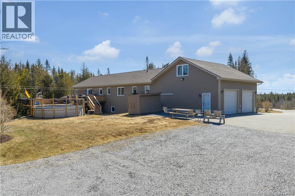 735 Hillcrest Road, Saint John, New Brunswick  E2N 2B6 - Photo 35 - NB136173