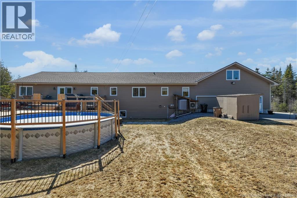 735 Hillcrest Road, Saint John, New Brunswick  E2N 2B6 - Photo 36 - NB136173