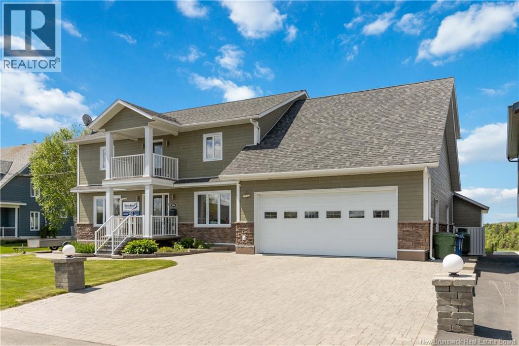 380 Front Street, Grand Falls, New Brunswick  E3Z 2S6 - Photo 2 - NB136671