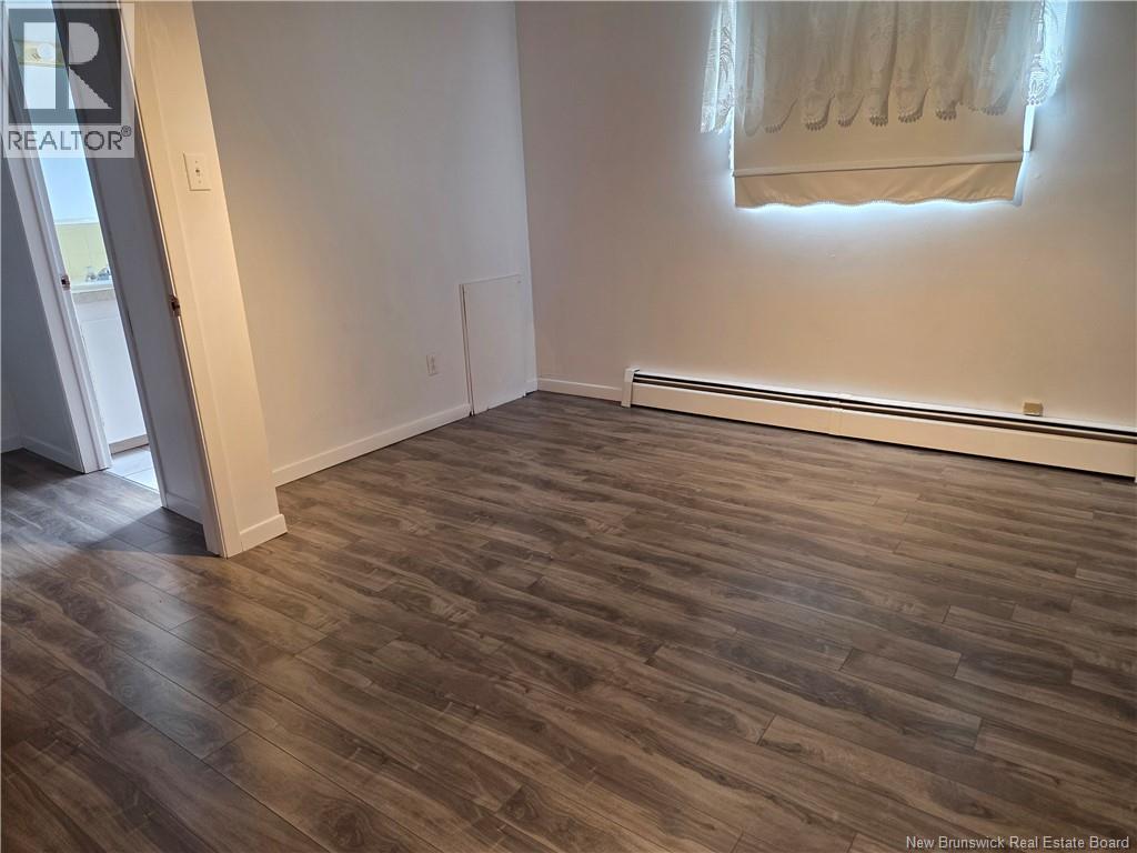 68-70 Whitney, Moncton, New Brunswick  E1C 8C6 - Photo 18 - NB136955
