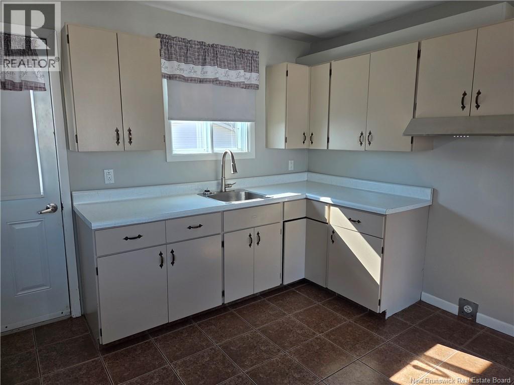 68-70 Whitney, Moncton, New Brunswick  E1C 8C6 - Photo 26 - NB136955