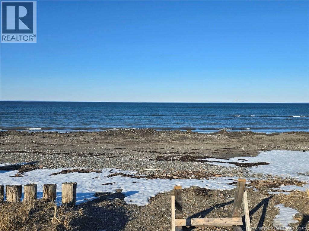 836 John Cormier, Beresford, New Brunswick  E8K 1W1 - Photo 10 - NB137041