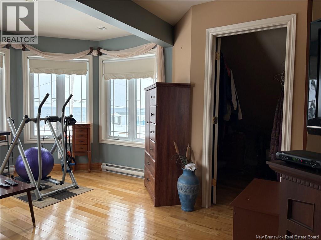 78 Rue Des Champs, Pointe-Verte, New Brunswick  E8J 2V4 - Photo 14 - NB136240