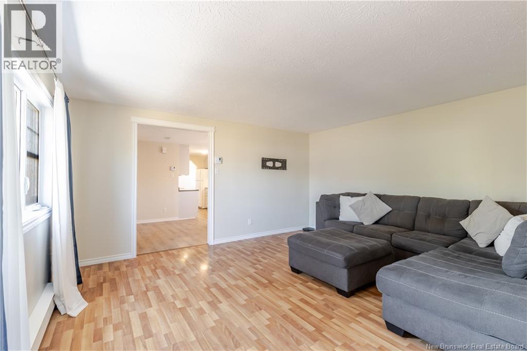 31 Leafwood Crescent, Fredericton, New Brunswick  E3B 6N6 - Photo 14 - NB136839