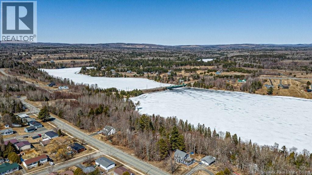 16 Harding Drive, Nackawic, New Brunswick  E6G 1C4 - Photo 47 - NB137095