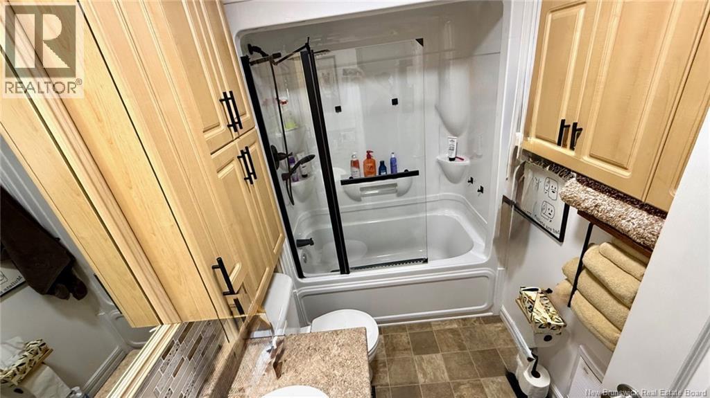 22 Rue Du Pêcheur Sud, Lamèque, New Brunswick  E8T 1L1 - Photo 15 - NB137000