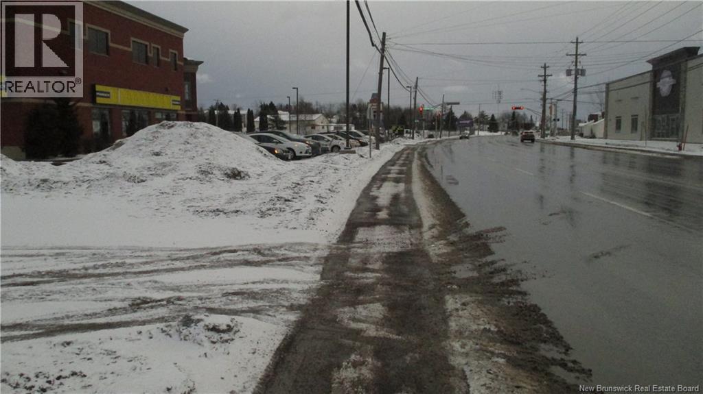 1769 Mountain Road, Moncton, New Brunswick  E1G 1A7 - Photo 2 - NB136926