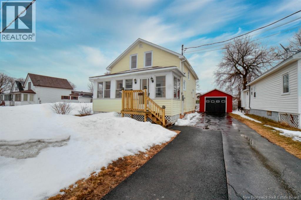 1130 Model, Bathurst, New Brunswick