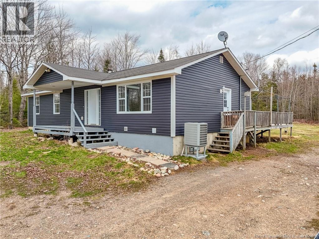 24 Cole Road, Harvey, New Brunswick  E6K 1T2 - Photo 2 - NB137111
