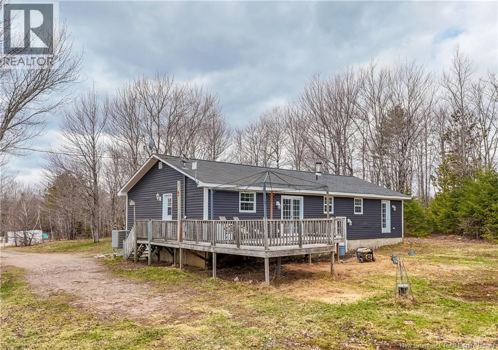 24 Cole Road, Harvey, New Brunswick  E6K 1T2 - Photo 3 - NB137111