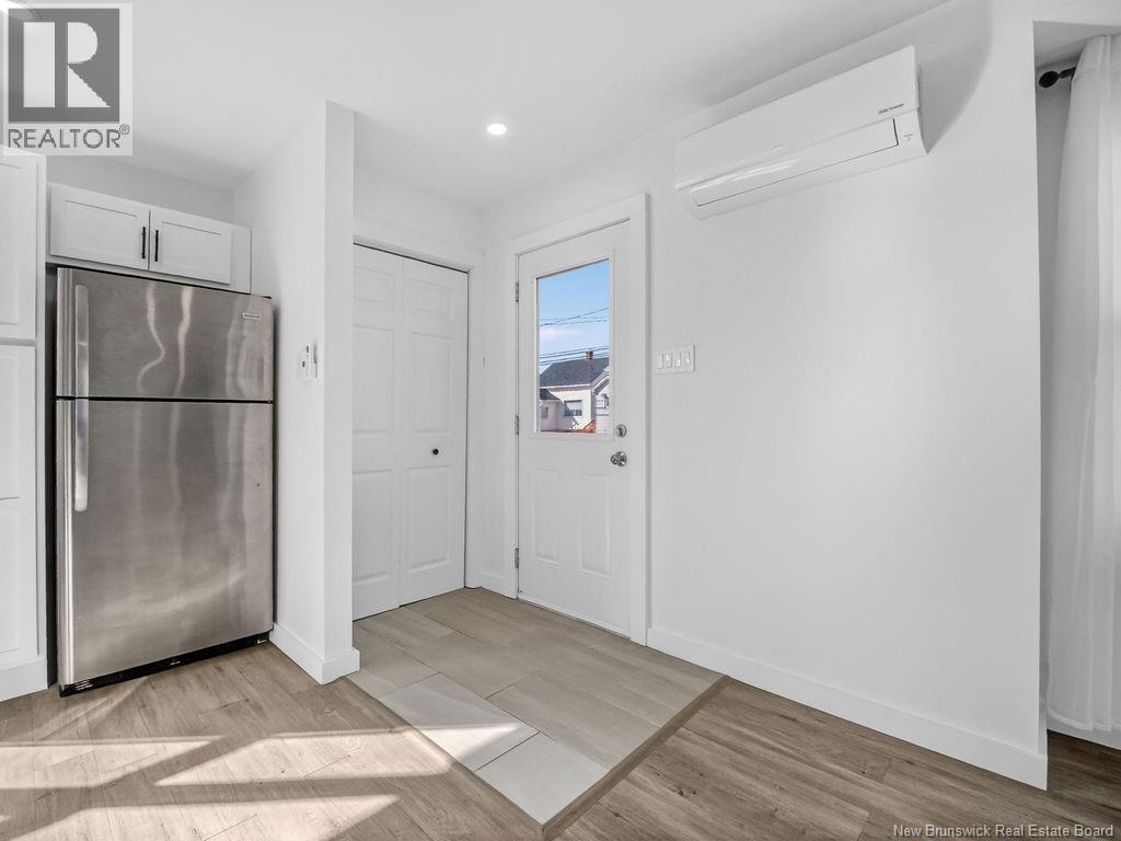 47 Churchill Street, Moncton, New Brunswick  E1C 7H9 - Photo 3 - NB136866