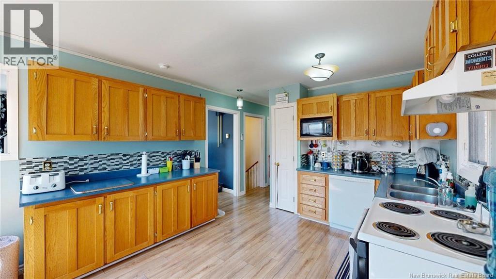 456 Saint Clair Avenue, Saint John, New Brunswick  E2M 4W1 - Photo 9 - NB136771