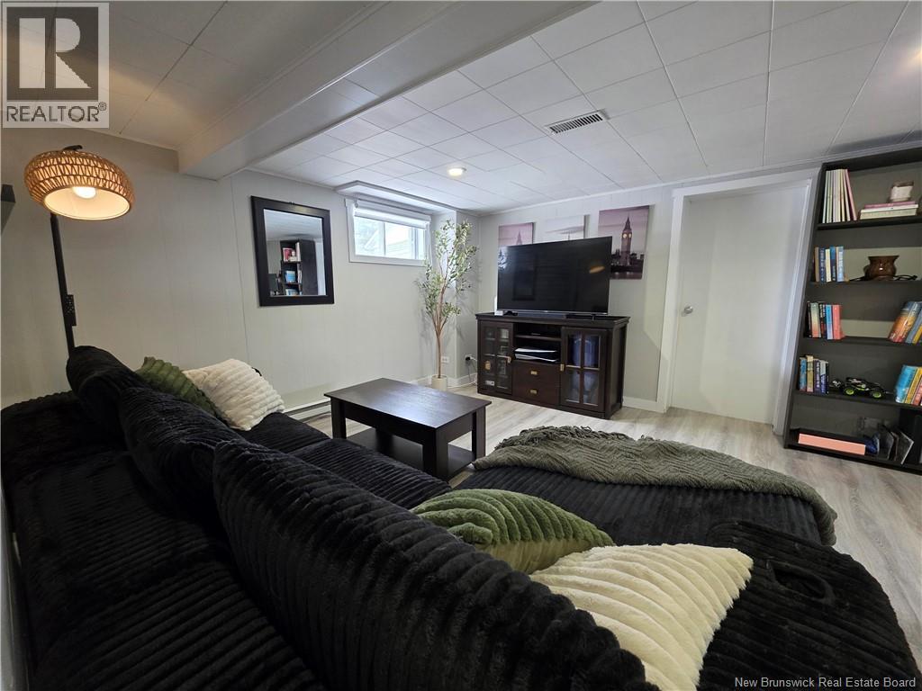 35 Titus Road, Edmundston, New Brunswick  E3V 5B4 - Photo 23 - NB137212