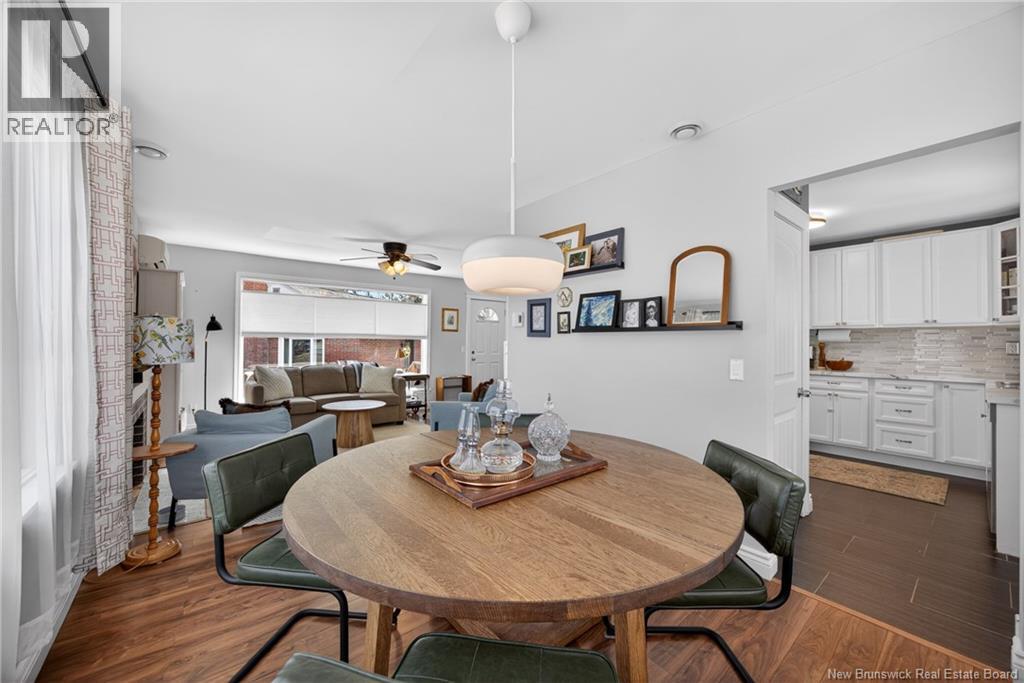 215 Fulton Avenue, Fredericton, New Brunswick  E3A 2B7 - Photo 17 - NB137363