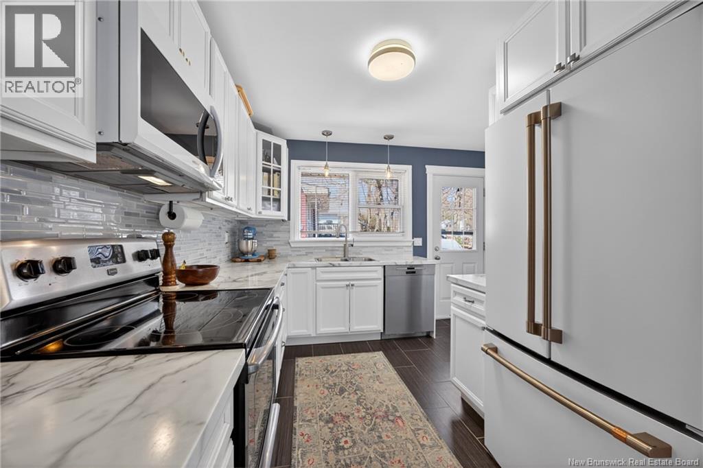 215 Fulton Avenue, Fredericton, New Brunswick  E3A 2B7 - Photo 20 - NB137363