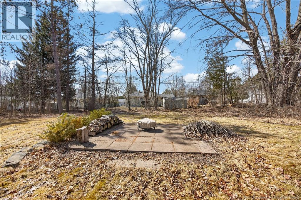 215 Fulton Avenue, Fredericton, New Brunswick  E3A 2B7 - Photo 40 - NB137363