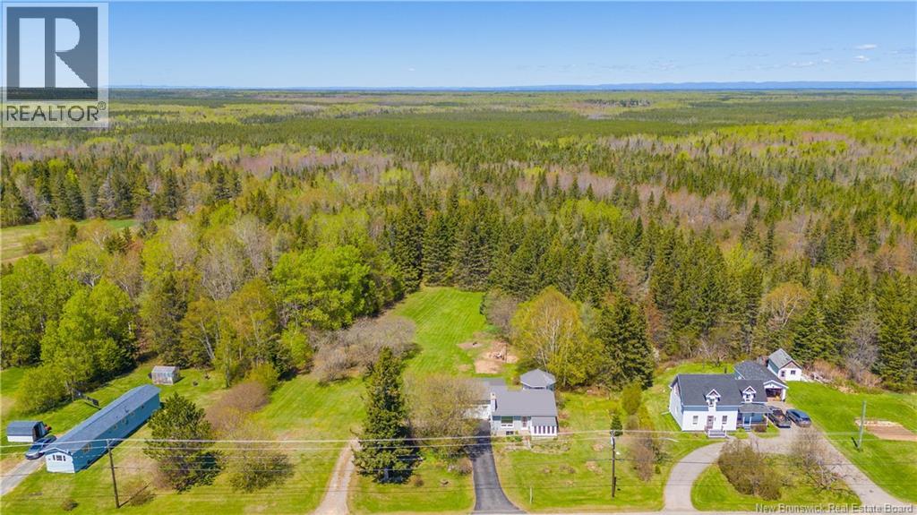 568 Des Acadiens Boulevard, Bertrand, New Brunswick  E1W 1G6 - Photo 37 - NB137365