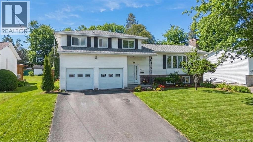 186 Willingdon Street, Fredericton, New Brunswick  E3B 3A5 - Photo 1 - NB137354