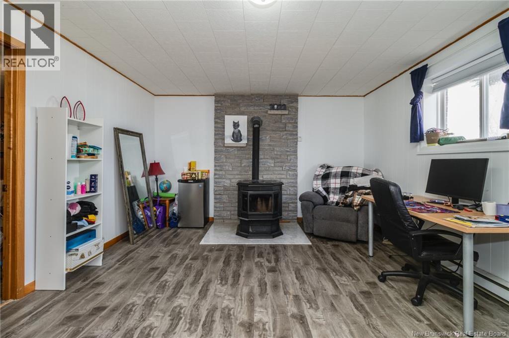 186 Willingdon Street, Fredericton, New Brunswick  E3B 3A5 - Photo 38 - NB137354