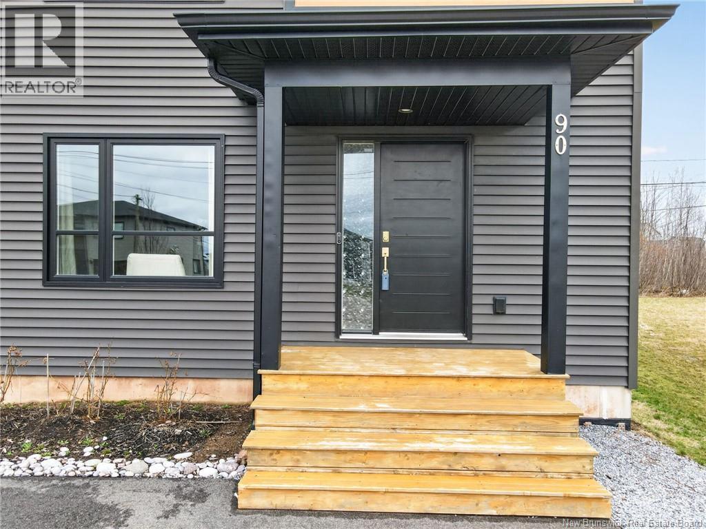 90 Timandra Crescent, Moncton, New Brunswick  E1G 5Y4 - Photo 3 - NB136987