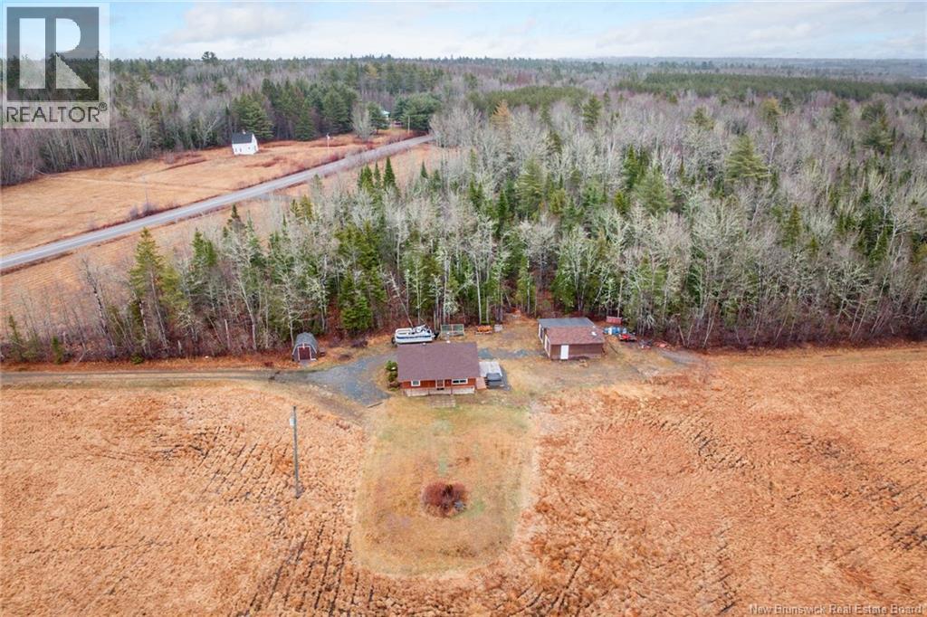 1783 Lakeview Road, Cambridge-Narrows, New Brunswick  E4C 2B4 - Photo 8 - NB137398