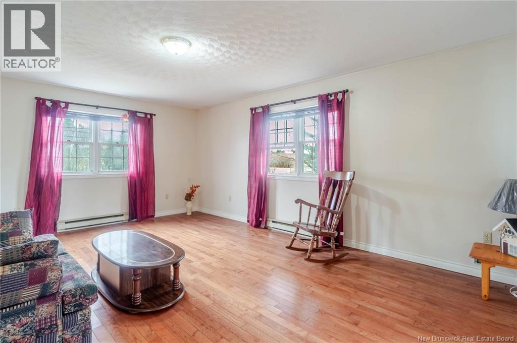 155 Pearl Street, Fredericton, New Brunswick  E3G 7S5 - Photo 12 - NB137375