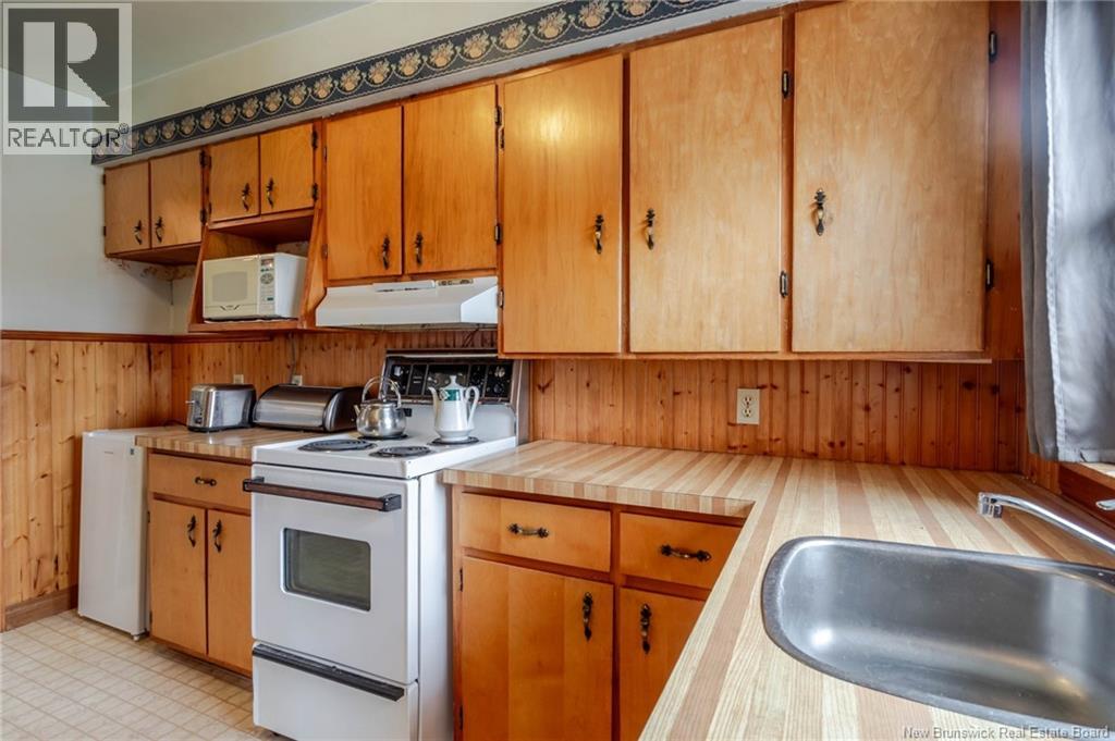 155 Pearl Street, Fredericton, New Brunswick  E3G 7S5 - Photo 3 - NB137375