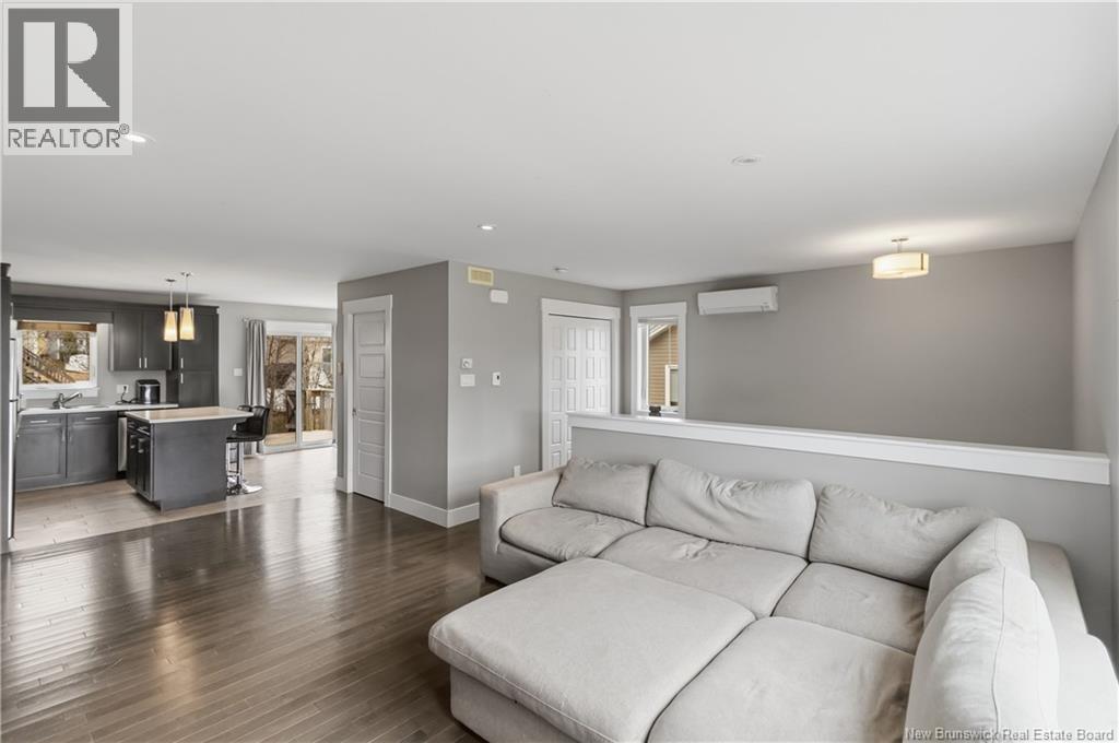 100 Lancefield, Moncton, New Brunswick  E1E 0E6 - Photo 3 - NB137482