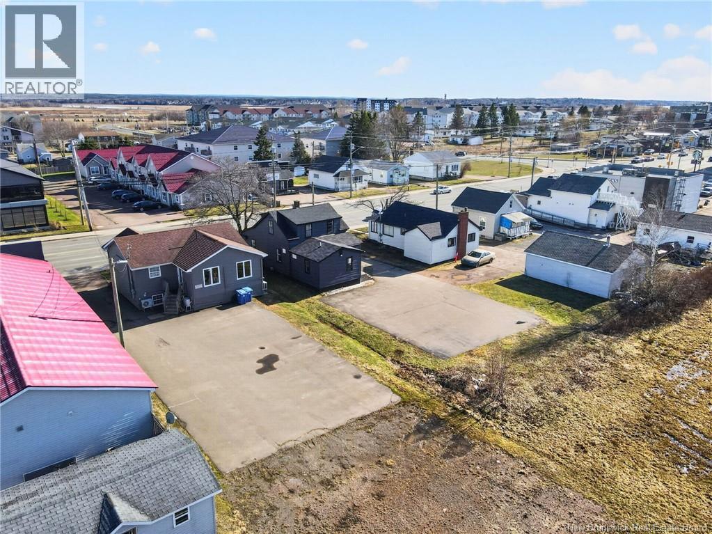 379 Champlain Street, Dieppe, New Brunswick E1A 1P3 - Photo 5 - NB137556