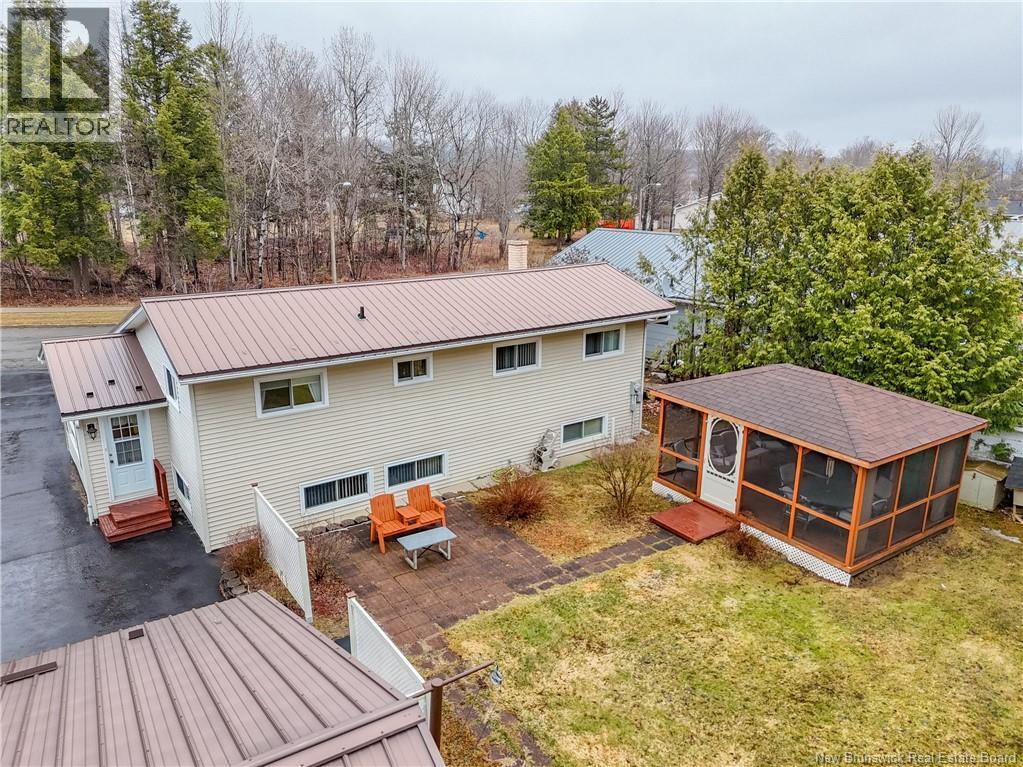 57 Mcnair Drive, Nackawic, New Brunswick  E6G 1A4 - Photo 13 - NB137539