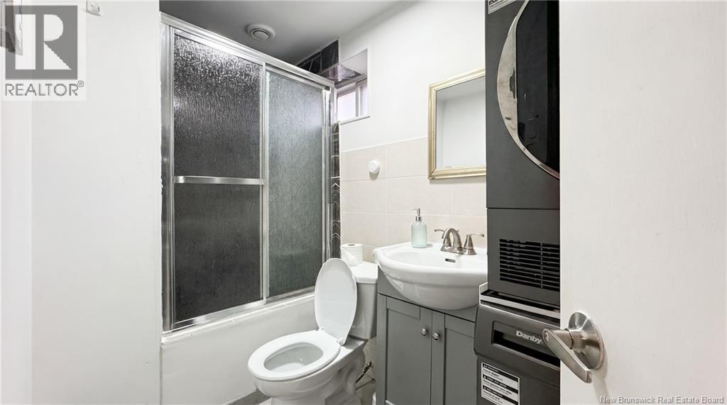338 Westbrook, Moncton, New Brunswick  E1E 2M2 - Photo 15 - NB137554