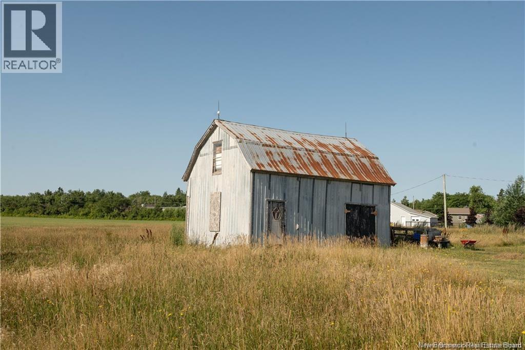 1105 Bas Cap Pele, Cap-Pelé, New Brunswick  E4N 1M3 - Photo 8 - NB137058