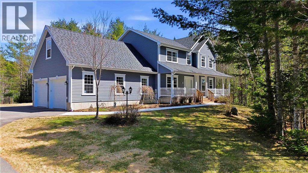 18 Pelican Court, Hanwell, New Brunswick