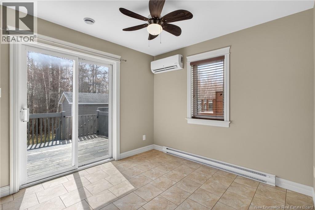913 Bernard, Dieppe, New Brunswick  E1A 4A6 - Photo 13 - NB135985