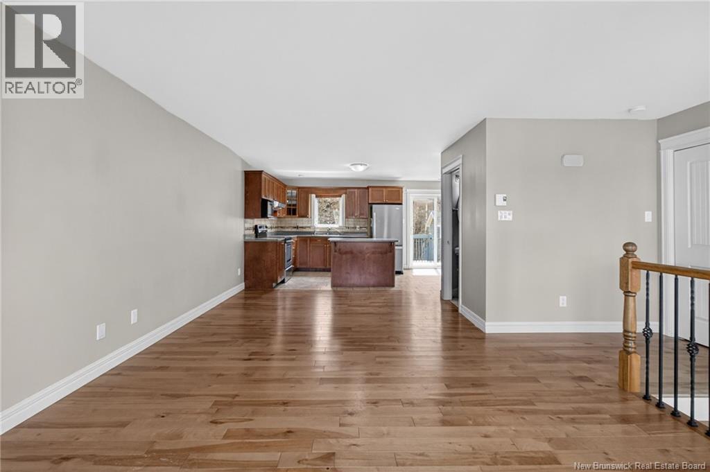 913 Bernard, Dieppe, New Brunswick  E1A 4A6 - Photo 6 - NB135985