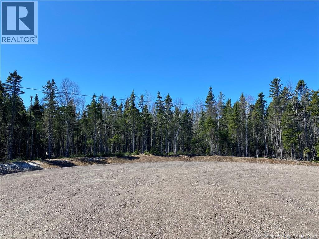23-23 Breckenridge Court, Lutes Mountain, New Brunswick