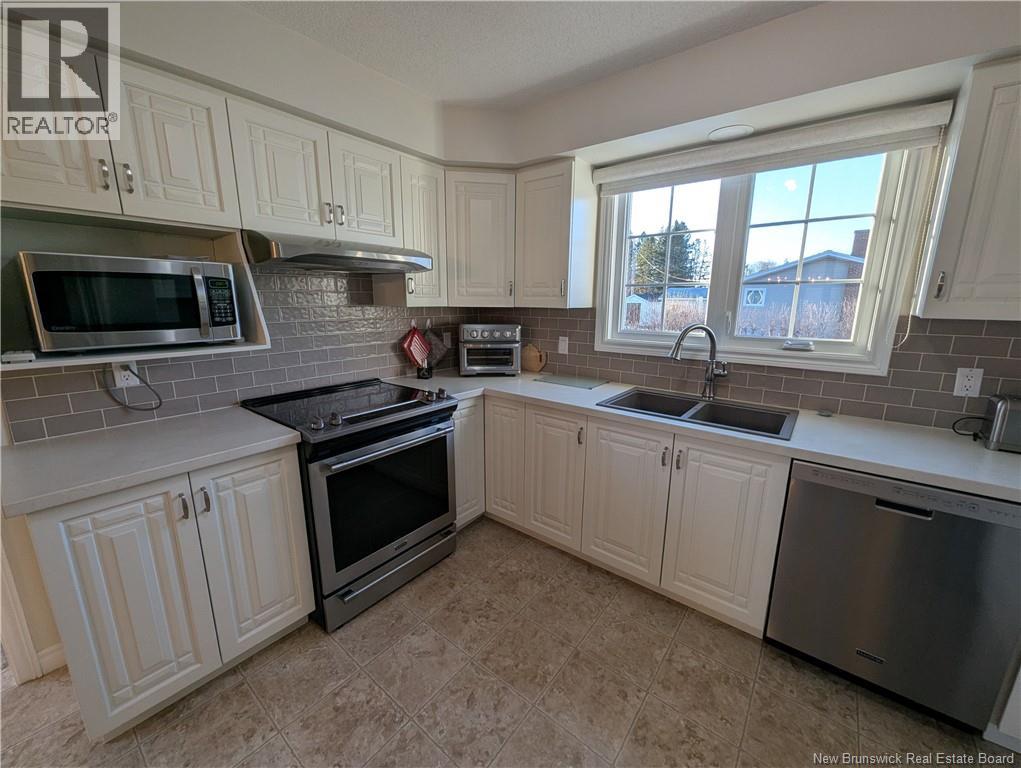 2025 Balsam, Bathurst, New Brunswick  E2A 4X4 - Photo 6 - NB137709