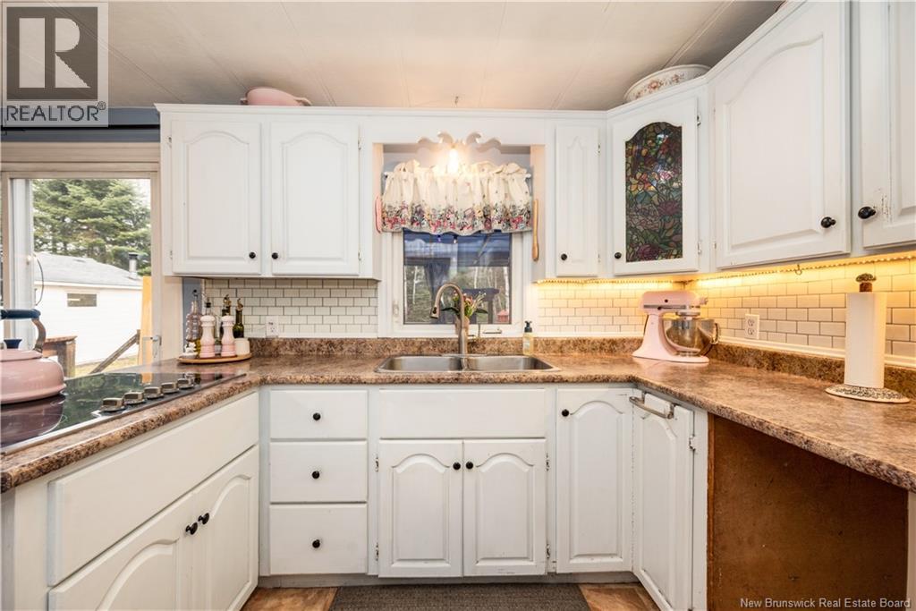 71 Du Parc Road, Shediac River, New Brunswick  E4R 1H2 - Photo 12 - NB137176